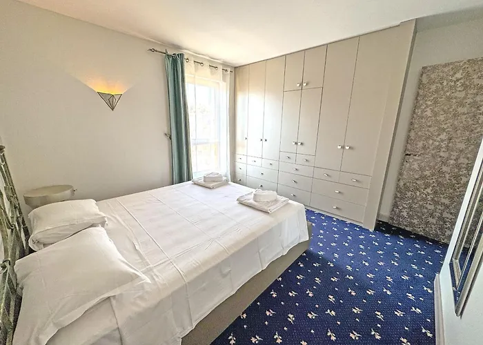 Panoramic Pebbles Azur Nizza