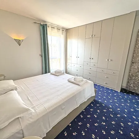 Panoramic Pebbles Azur Nizza