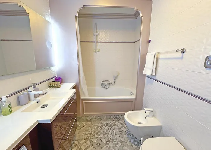 Апартаменты Panoramic Pebbles Azur Ницца